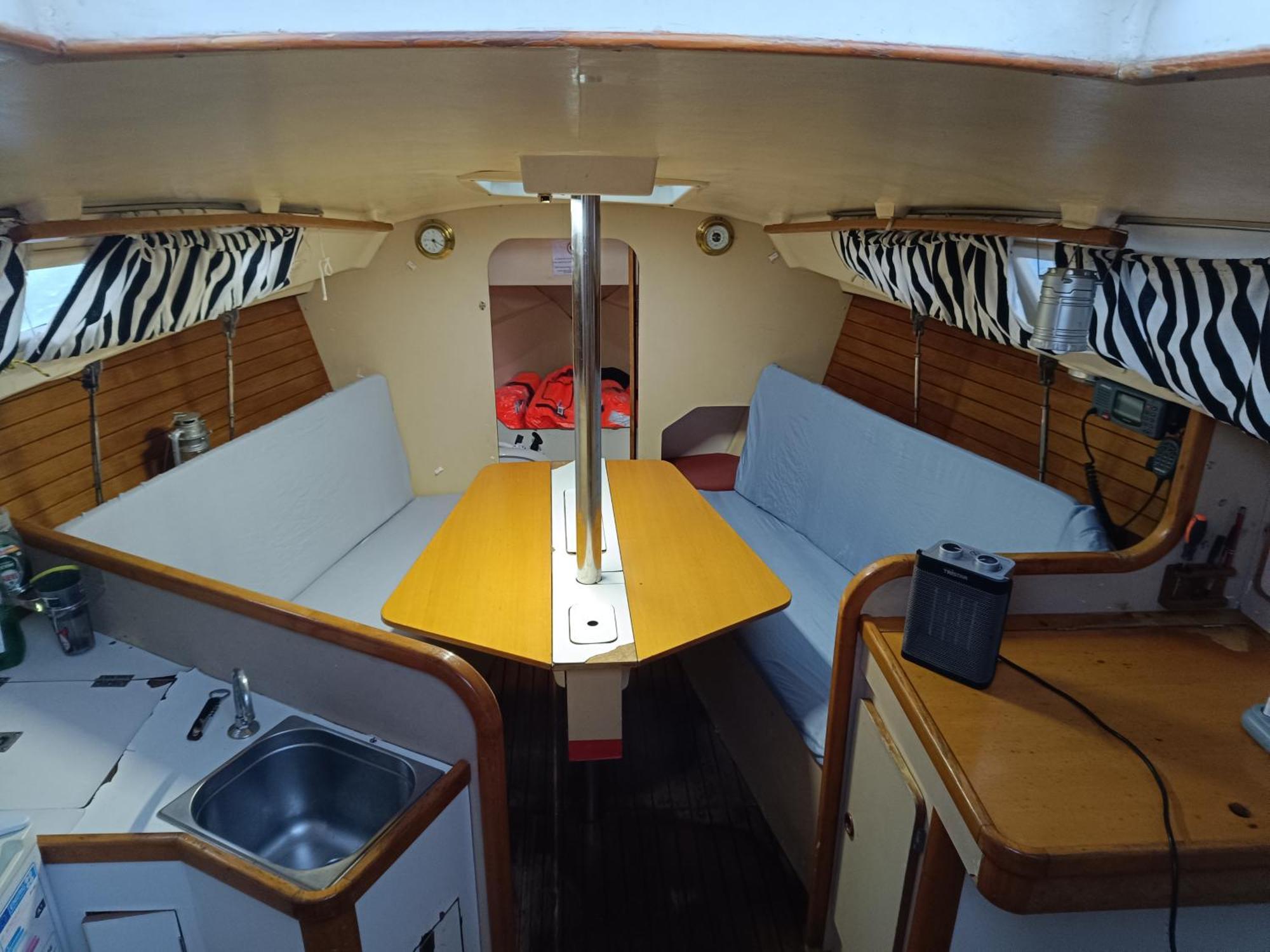 Experience On A Sailboat To Sleep Hotel Sant Adria de Besos Luaran gambar