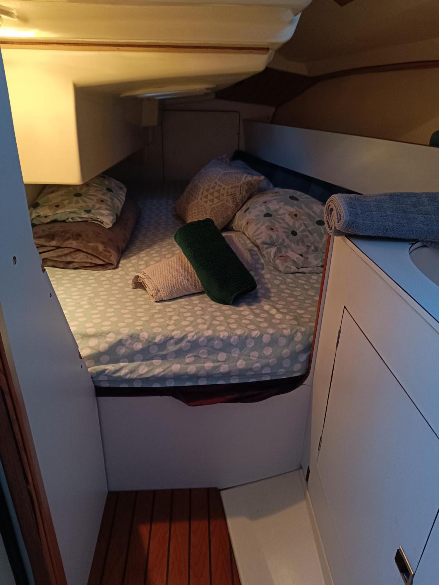 Experience On A Sailboat To Sleep Hotel Sant Adria de Besos Luaran gambar