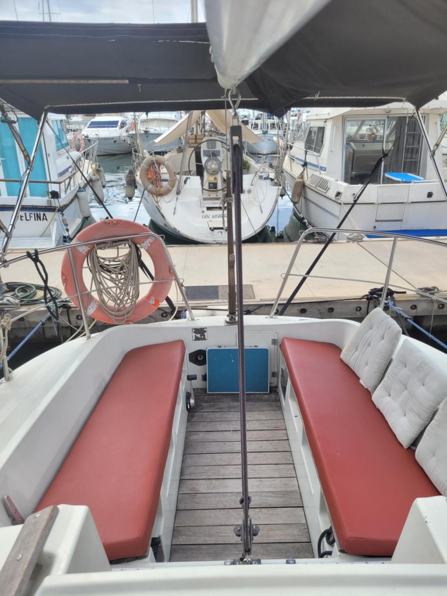 Experience On A Sailboat To Sleep Hotel Sant Adria de Besos Luaran gambar